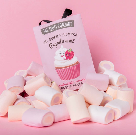 Sachet armoire fraise chantilly